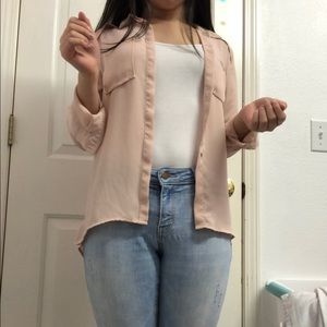 Baby pink button up 💖